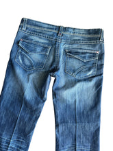 Load image into Gallery viewer, TRF 00s bootcut low waisted jeans
