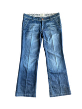 Load image into Gallery viewer, TRF 00s bootcut low waisted jeans
