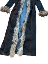 Load image into Gallery viewer, Vintage maxi denim coat with real fur
