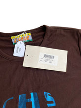 Load image into Gallery viewer, 00s brown baby tee
