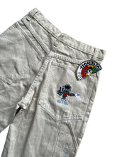 Load image into Gallery viewer, Iconic deadstock skater shorts

